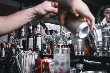 Formação de Bartender no Aeroporto